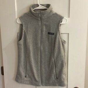 Columbia Heather Gray Fleece Vest